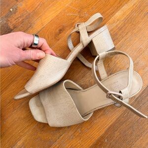 Everlane Beige Textured Block Heel Sandals